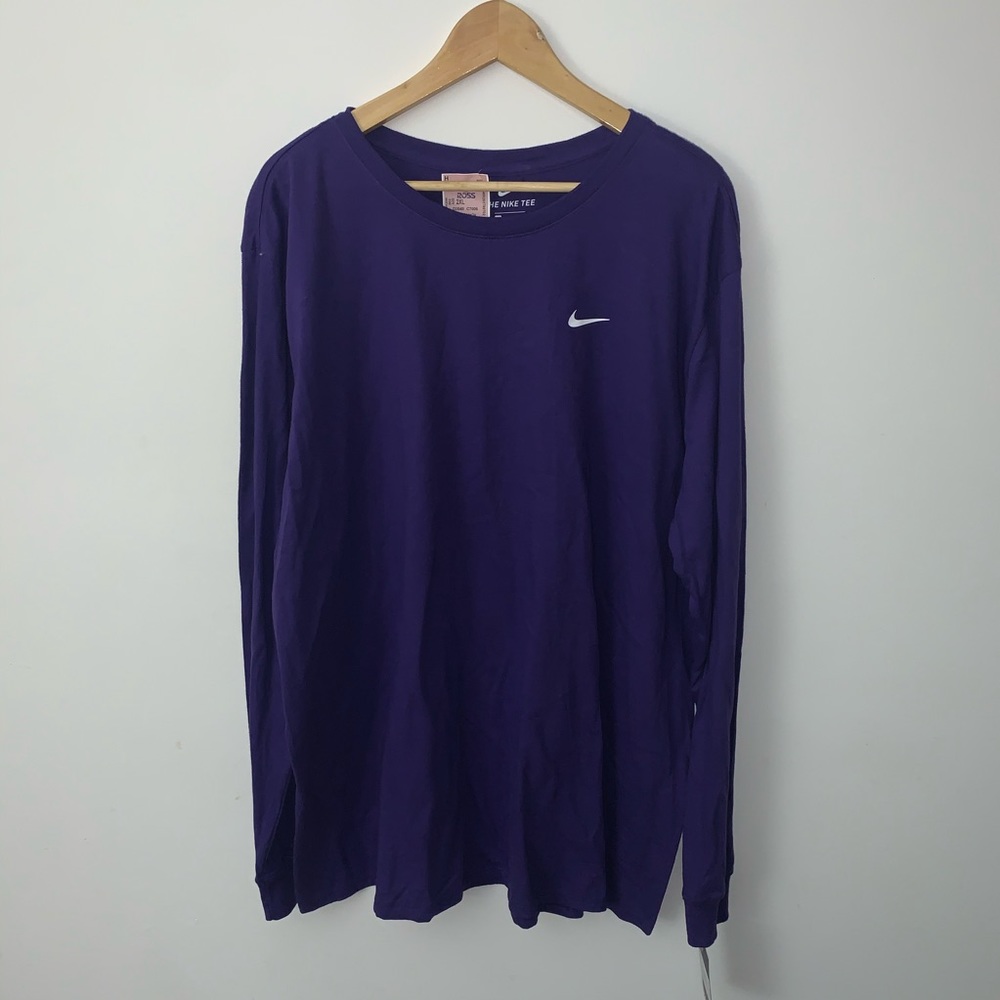 The Nike Tee